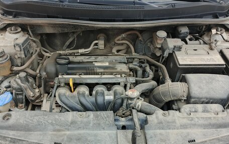 Hyundai Solaris II рестайлинг, 2015 год, 900 000 рублей, 13 фотография