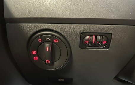 Volkswagen Touareg III, 2008 год, 980 000 рублей, 10 фотография