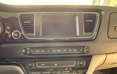 KIA Carnival III, 2020 год, 3 299 000 рублей, 27 фотография