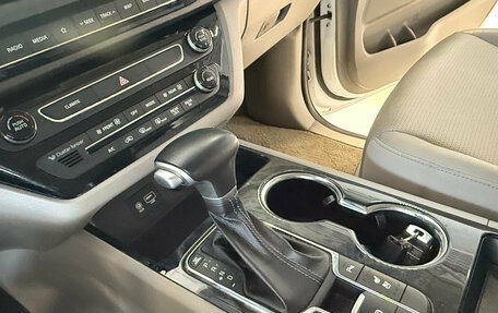 KIA Carnival III, 2020 год, 3 299 000 рублей, 28 фотография