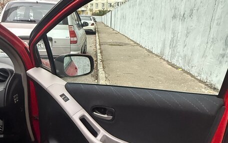 Toyota Yaris III рестайлинг, 2008 год, 525 000 рублей, 5 фотография