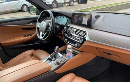 BMW 5 серия, 2017 год, 3 350 000 рублей, 8 фотография