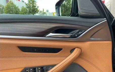 BMW 5 серия, 2017 год, 3 350 000 рублей, 24 фотография