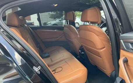 BMW 5 серия, 2017 год, 3 350 000 рублей, 37 фотография