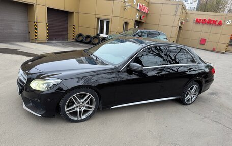 Mercedes-Benz E-Класс, 2013 год, 2 000 000 рублей, 9 фотография