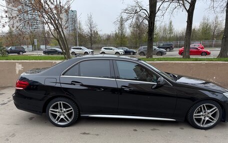 Mercedes-Benz E-Класс, 2013 год, 2 000 000 рублей, 17 фотография