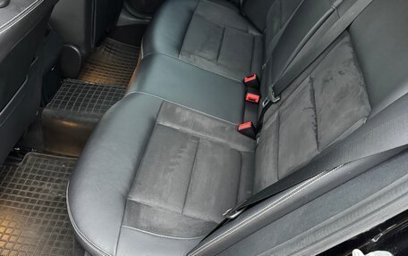 Mercedes-Benz E-Класс, 2013 год, 2 000 000 рублей, 28 фотография