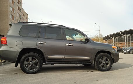 Toyota Land Cruiser 200, 2012 год, 3 300 000 рублей, 5 фотография