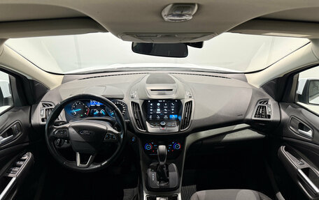 Ford Kuga III, 2017 год, 1 565 000 рублей, 12 фотография