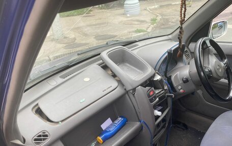 Nissan Cube II, 2000 год, 70 000 рублей, 3 фотография