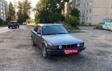 BMW 5 серия, 1985 год, 150 000 рублей, 3 фотография