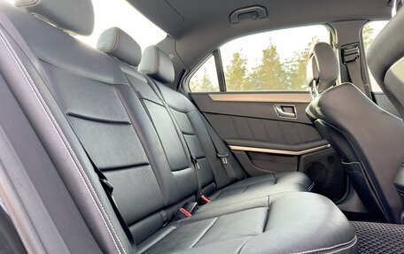 Mercedes-Benz E-Класс, 2009 год, 1 500 000 рублей, 32 фотография