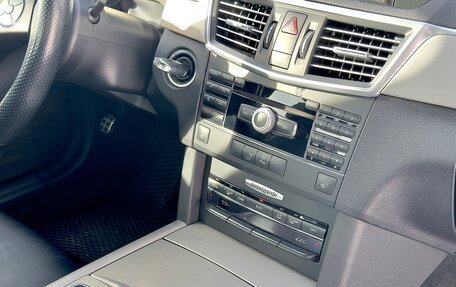 Mercedes-Benz E-Класс, 2009 год, 1 500 000 рублей, 39 фотография