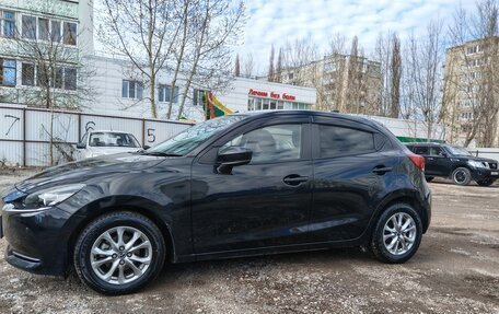 Mazda 2 III, 2022 год, 1 300 000 рублей, 9 фотография