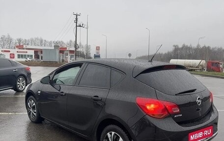 Opel Astra J, 2013 год, 550 000 рублей, 7 фотография