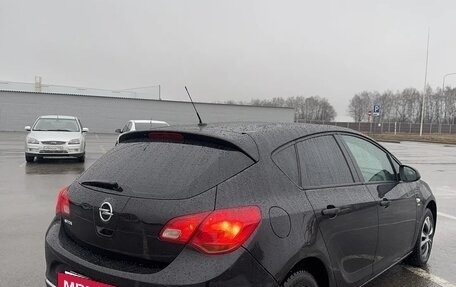 Opel Astra J, 2013 год, 550 000 рублей, 6 фотография