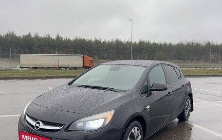 Opel Astra J, 2013 год, 550 000 рублей, 2 фотография