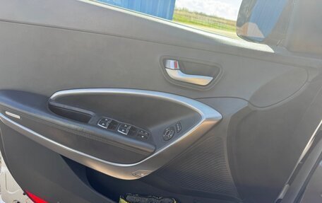 Hyundai Santa Fe III рестайлинг, 2012 год, 1 800 000 рублей, 12 фотография