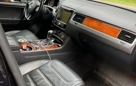 Volkswagen Touareg III, 2013 год, 1 630 000 рублей, 9 фотография