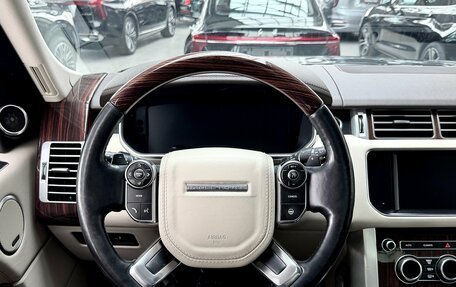 Land Rover Range Rover IV рестайлинг, 2015 год, 3 850 000 рублей, 35 фотография