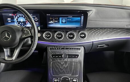 Mercedes-Benz E-Класс, 2017 год, 4 650 000 рублей, 15 фотография