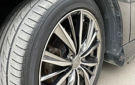 Honda Stepwgn IV, 2010 год, 800 000 рублей, 3 фотография