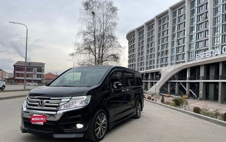 Honda Stepwgn IV, 2010 год, 800 000 рублей, 4 фотография