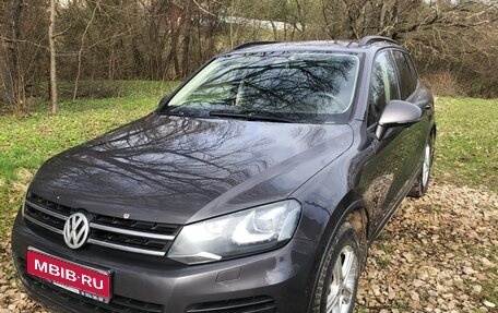 Volkswagen Touareg III, 2012 год, 2 500 000 рублей, 1 фотография