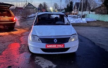 Renault Logan I, 2014 год, 80 000 рублей, 1 фотография