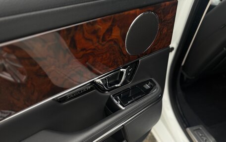 Jaguar XJ IV (X351), 2014 год, 1 630 000 рублей, 15 фотография