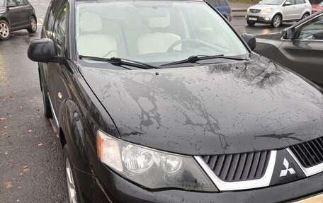 Mitsubishi Outlander III рестайлинг 3, 2008 год, 950 000 рублей, 3 фотография