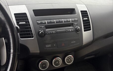 Mitsubishi Outlander III рестайлинг 3, 2008 год, 950 000 рублей, 11 фотография