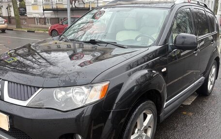 Mitsubishi Outlander III рестайлинг 3, 2008 год, 950 000 рублей, 5 фотография