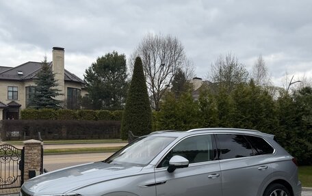 Volkswagen Touareg III, 2021 год, 7 900 000 рублей, 2 фотография