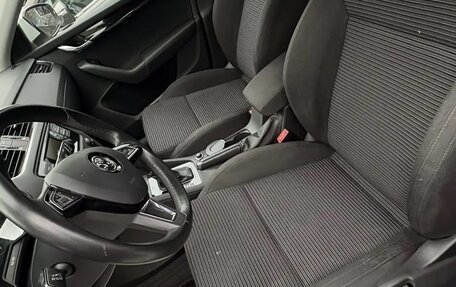 Skoda Octavia, 2015 год, 1 900 000 рублей, 10 фотография