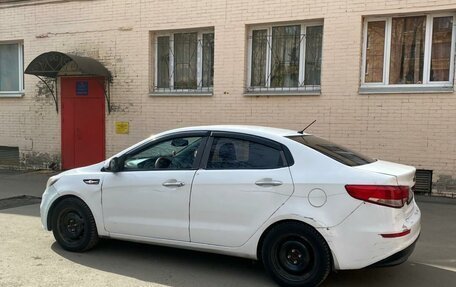 KIA Rio III рестайлинг, 2016 год, 450 000 рублей, 5 фотография