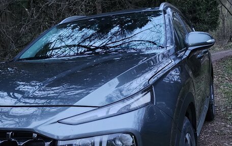 Hyundai Santa Fe IV, 2021 год, 3 500 000 рублей, 2 фотография