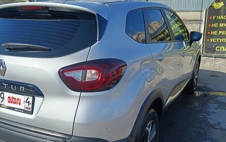 Renault Kaptur I рестайлинг, 2020 год, 1 400 000 рублей, 4 фотография