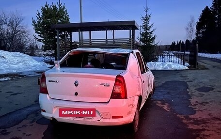 Renault Logan I, 2014 год, 80 000 рублей, 4 фотография