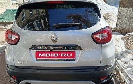 Renault Kaptur I рестайлинг, 2020 год, 1 400 000 рублей, 5 фотография