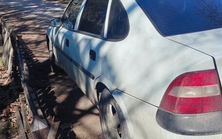 Opel Vectra B рестайлинг, 1998 год, 70 000 рублей, 4 фотография