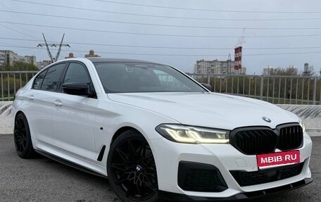 BMW 5 серия, 2020 год, 6 690 000 рублей, 1 фотография