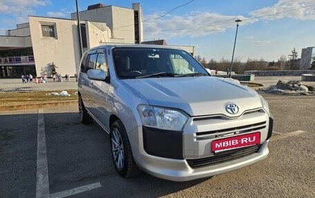 Toyota Probox I, 2015 год, 895 000 рублей, 1 фотография