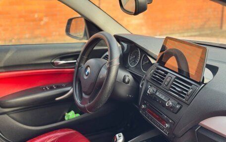 BMW 1 серия, 2011 год, 965 000 рублей, 7 фотография