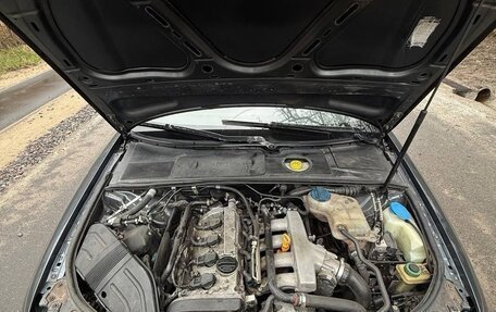 Audi A4, 2004 год, 360 000 рублей, 13 фотография