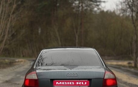 Audi A4, 2004 год, 360 000 рублей, 9 фотография