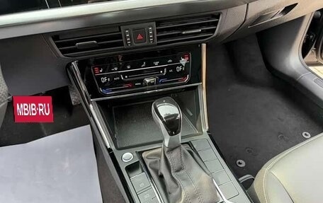 Volkswagen Passat B8 рестайлинг, 2023 год, 2 185 000 рублей, 12 фотография