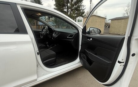 Hyundai Solaris II рестайлинг, 2021 год, 1 290 000 рублей, 6 фотография