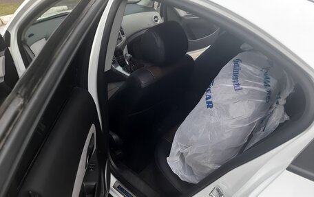 Chevrolet Cruze II, 2011 год, 480 000 рублей, 10 фотография