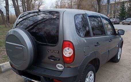 Chevrolet Niva I рестайлинг, 2013 год, 550 000 рублей, 6 фотография